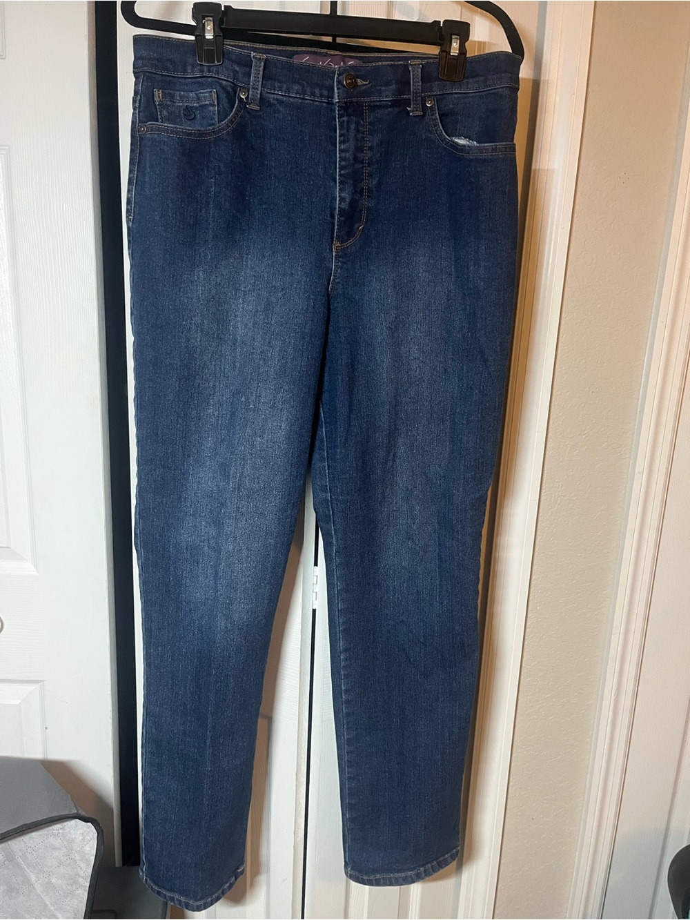 Gloria Vanderbilt Amanda style jeans size 14
